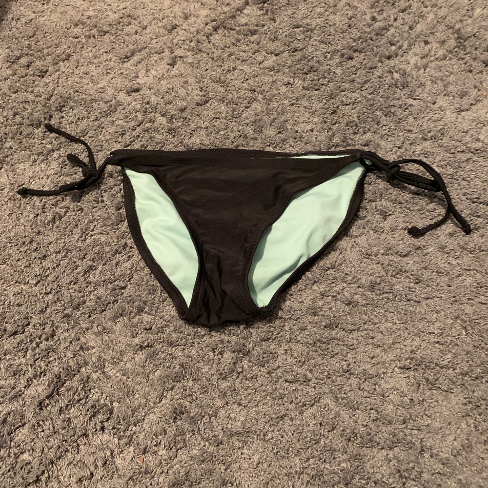 Bathing suit bottoms